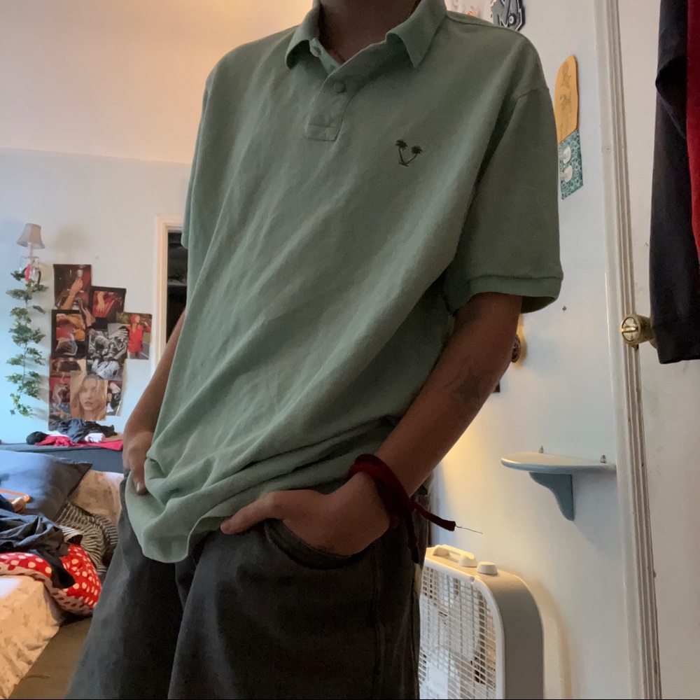 CATCH SURF BRIGHT BLUE GREEN EMBROIDERED PALM TREE COLLARED BEACH POLO SHIRT